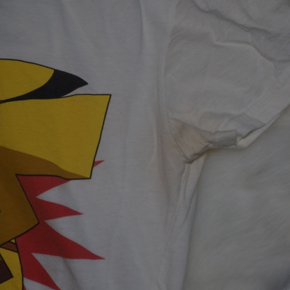 Doe Presents Pokemon Pikachu Graphic T-Shirt Women’s Medium - *See Description* - Picture 3 of 4